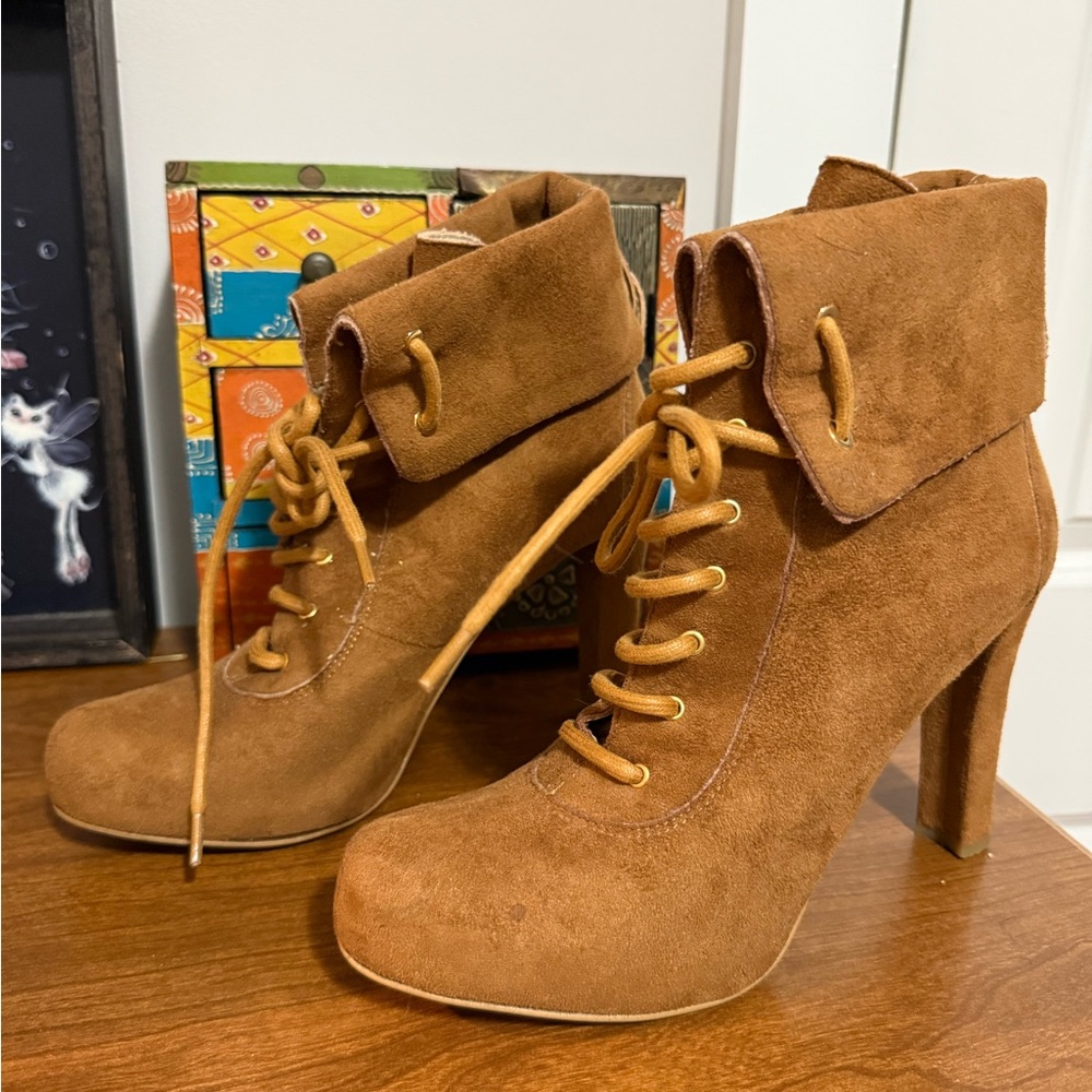 Olsenhaus Pure Vegan Brown Lace-Up Ankle Boots with Fold-Over Cuff